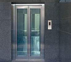 Elevator Cabin Door Operator