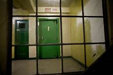 Elevator Floor Door